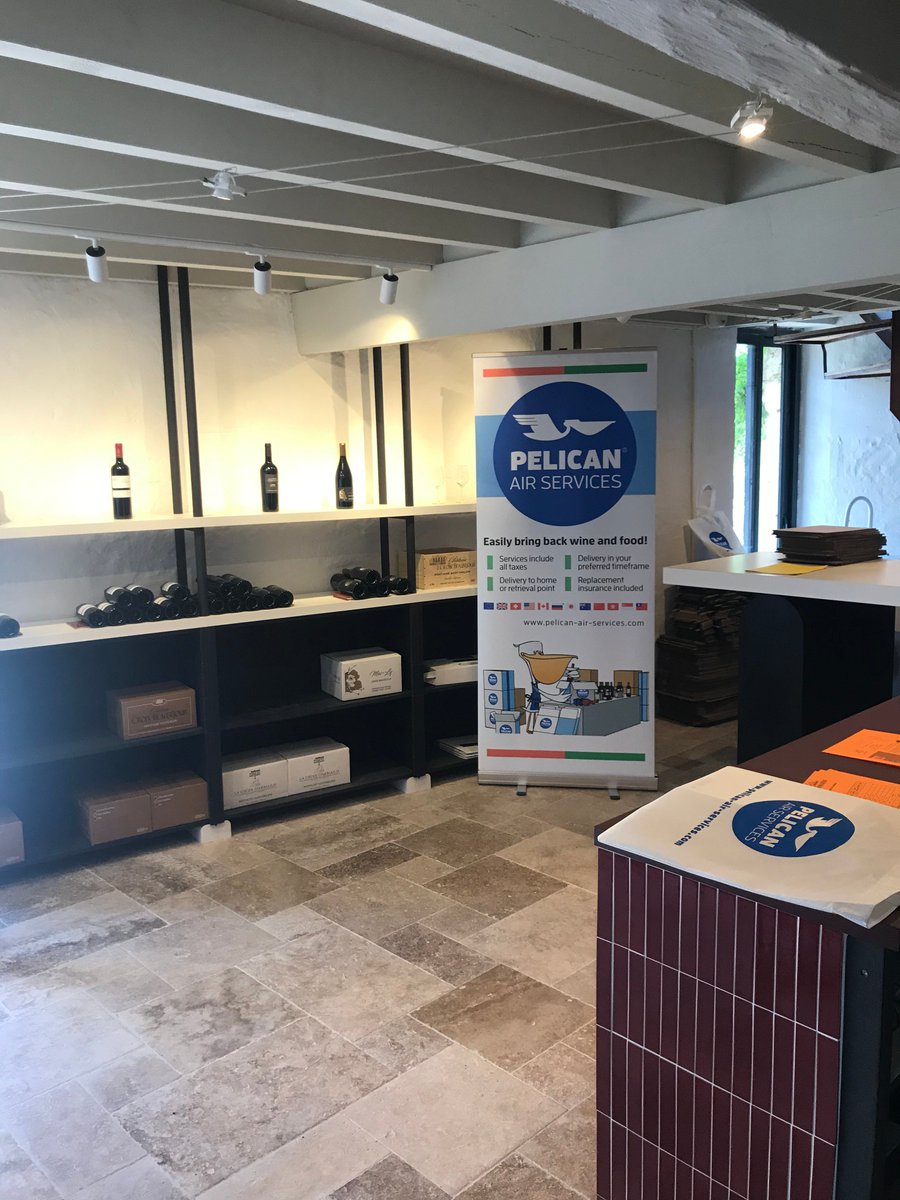 Pelican_AS's tweet photo. Cette semaine installation de la solution Pelican Air Services aux Château de Parenchere, Château Beynat, Château Croix Beauséjour, Domaine de Combet.

Tous ensemble soyons ambassadeurs des @BergeracVins &amp; @VinsdeBordeaux  à travers le monde 🍇✈️🌍 https://t.co/KvYbtURFhZ