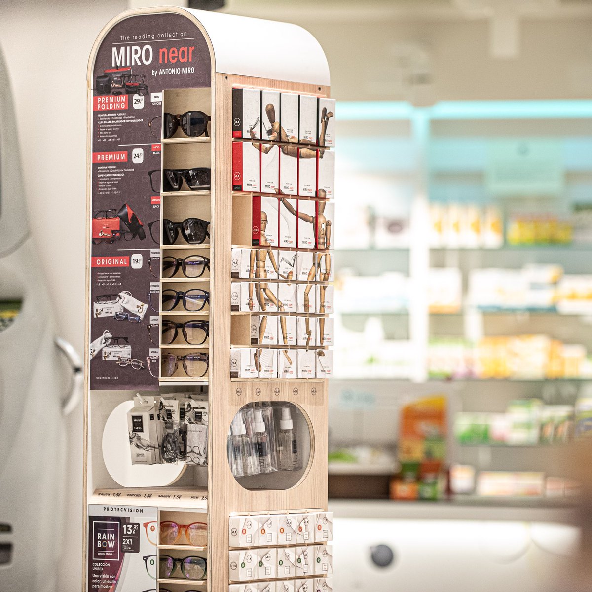 AgenciaOma's tweet photo. Projecte de Disseny

Disseny de la imatge gràfica i packaging per Miro Near de Protecfarma. Una petita mostra de la gran feina del nostre equip de disseny ❤️

Descobreix més a https://t.co/efUatZopEh https://t.co/8B8aNSHgCP