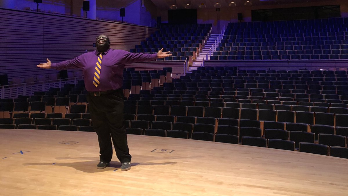 HonorsPvamu's tweet photo. The Director of Prairie View A & M Honors Program, Dr. Quincy C, Moore, III "Let's make a Global Impact" #PVAMU #PVHonorsProgram https://t.co/7avEos15NG