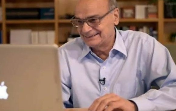iuris_man's tweet photo. lendo a contestação em que o advogado do réu só xinga o autor e eu https://t.co/xlqnAyieqh