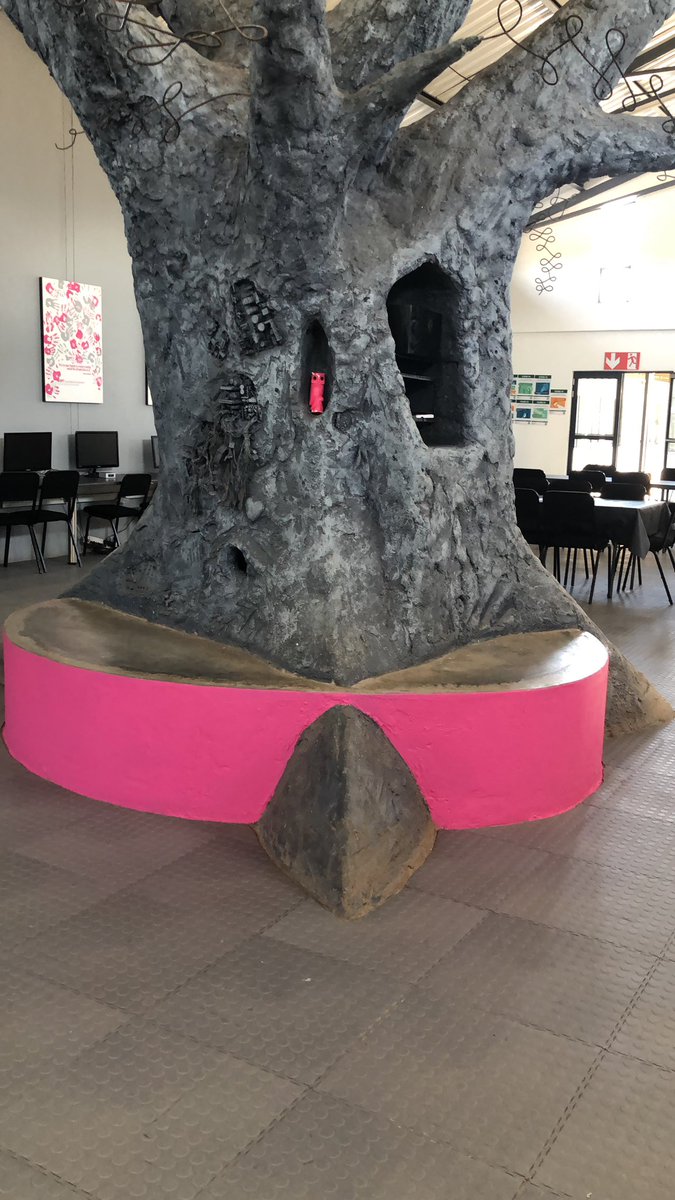 HazyviewDLC's tweet photo. What a way to finish off the week. A touch of pinky on fhe pathways leading to barn at #HazyviewCampus. #TerabytusDigitata now has a pink base. Thank you Njabulo for doing such an amazing job @GwfOnline @RushMoose https://t.co/KiwHRxFUJx
