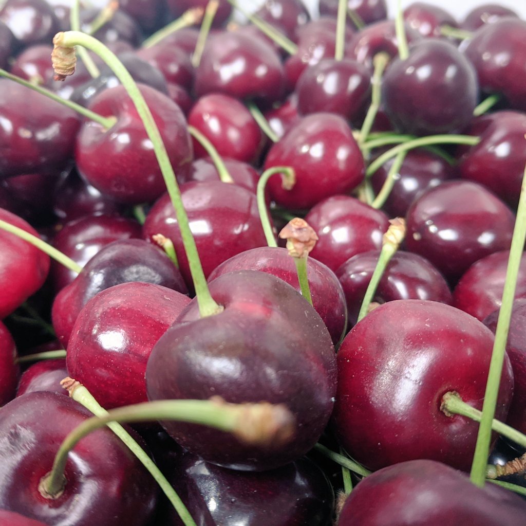 VegFactor's tweet photo. Go luck to also all the pubs, hotels, restaurants and cafes opening tomorrow. We also have amazing English cherries and Savoy cabbage in stock. #supportsmallbusiness #supporthospitality #inseasonnow https://t.co/TUxB3pvAc8