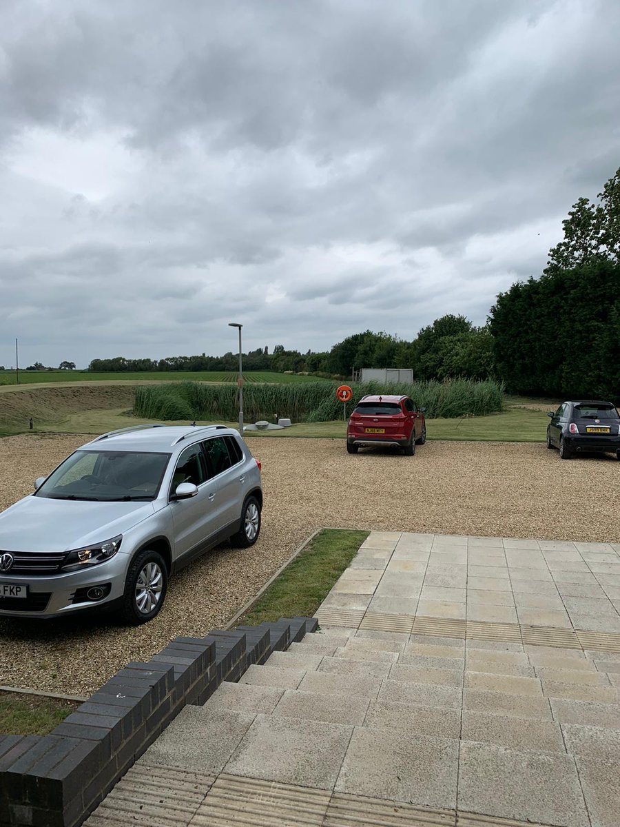 Swann_Edwards tweet media