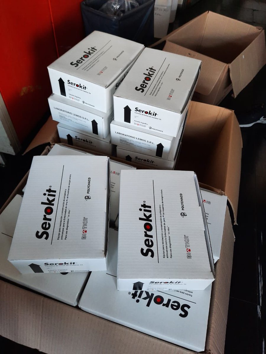 GamarnikLab's tweet photo. AHORA, saliendo del Instituto Leloir Serokits para 3000 muestras ESTUDIO de seroprevalencia EN barrios de CABA. Se medirán los anticuerpos contra el CORONAVIRUS tomando una gota de sangre del dedo. Los anticuerpos se miden con el kit COVIDAR  desarrollo de Leloir CONICET LEMOS. https://t.co/tzlPdMIgLF