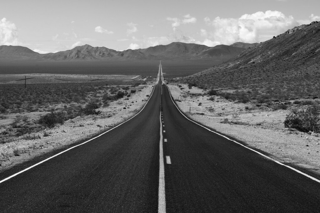 CycleClear's tweet photo. Where Will The Road Take You 🏍 ❤️
.
.
👉 Visit our bio for more info!
.
.
#motorcycle #yamaha #bike #moto #honda #bikelife #kawasaki #biker #suzuki #motorbike #rr #ducati #cbr #bmw #motorcycles #bikersofinstagram #ride #instamoto #harleydavidson #moto… https://t.co/EAzenERYIe https://t.co/4Co8I4rbHg