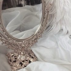 コロナ期間で収入ないって焦ってたけど、
もう一つの収入源が権利収入だから
まっったく今も焦ってない✌🏻💐

なんならバイトよりもらってる( 笑 )

めっちゃ同年代多いし、
むしろ同年代しかおらんから
なんでも話せてやってて楽しい！( 笑 )

気になる方はぜひ！！

lnstagrum.xsrv.jp/hanahana