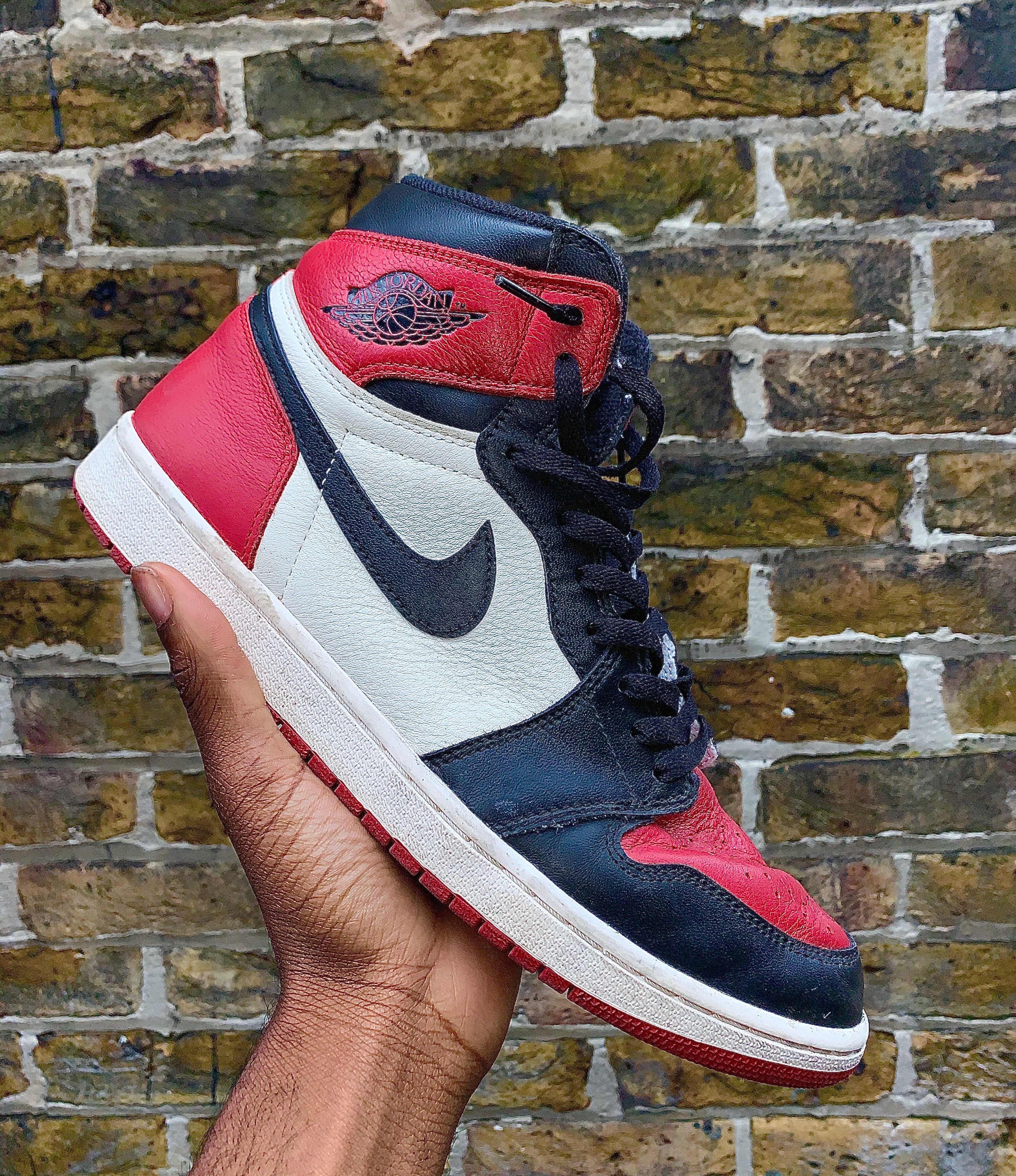 size on X For the next edition of sizecollections we caught up with DAMNSHAQ ahead of tonight s size 20 20 Mix took a peek at his impressive Air Jordan 1 collection. Have