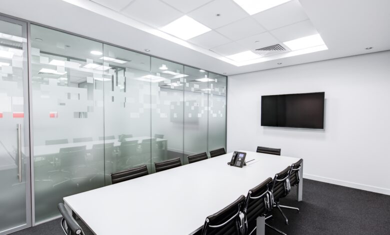 Dynamiquemag's tweet photo. Louer un bureau à Paris pour son installation pro #location #bureau #locationbureau #installation #installationpro #entreprise #bureauàparis @BureauAPartager   https://t.co/cvnREIjLkY https://t.co/sPyTWDhuWg