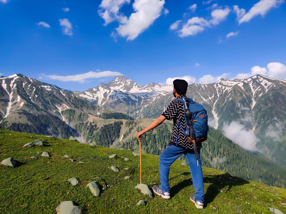 omarzaindm's tweet photo. It was a wonderful experience photos cannot explain the moments we spent in 3 days Trek from koteranka (Bakori) to Danna near Gumsar Lake...

Way from koteranka (Bakori) - sarra - Kesri Hill - Korri Hill (1st camp) - Dange - Madhani - Danna
@JandKTourism https://t.co/fZFV4ZEYfV