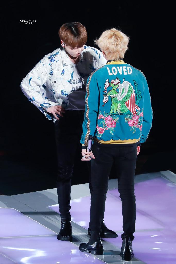 Strwberry_R9597's tweet photo. [HD] 181121 LYS in Osaka

#TAEHYUNG #BTSV #JUNGKOOK
#JK #V #태형 #정국 #뷔 #뷔국 #국뷔 #taekook #kookv #vkook #kv 
#방탄소년단 #BTS @BTS_twt https://t.co/tNPB8X1pqn