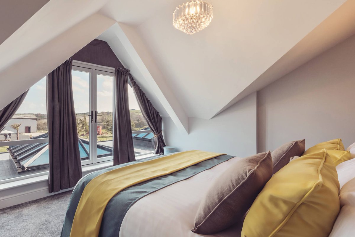 DunesRoanhead's tweet photo. One more sleep before we welcome guests back after such a long time!  Our newly refurbished rooms have been deep cleaned and sanitised ready for your wonderful stay at The Dunes – last minute reduced rates available!

#Southlakes #lakeshotel #hospitality #reopening https://t.co/HdsAchSeHE
