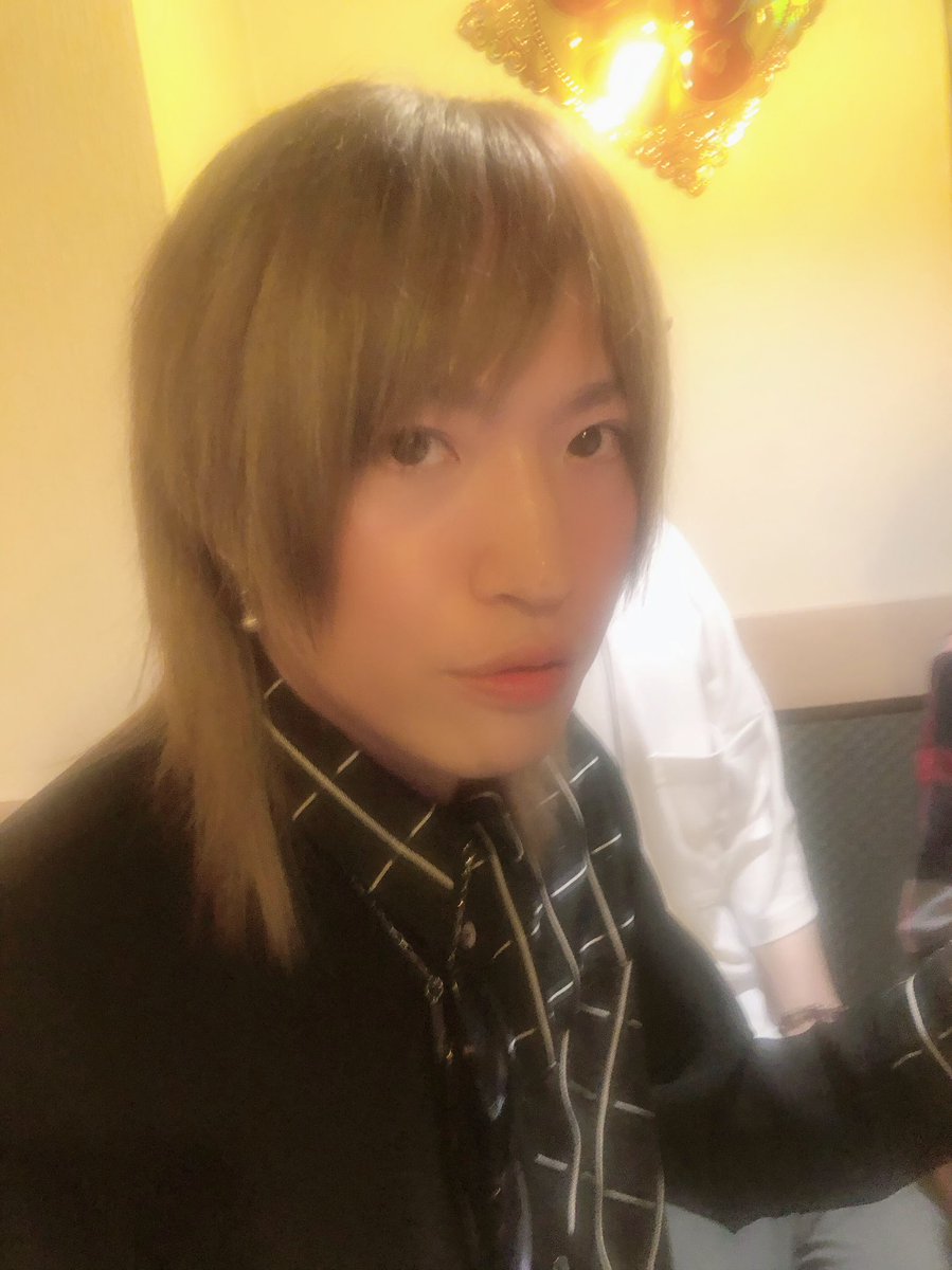 RAZOR_IZA's tweet photo. https://t.co/Gb08FRAWsc