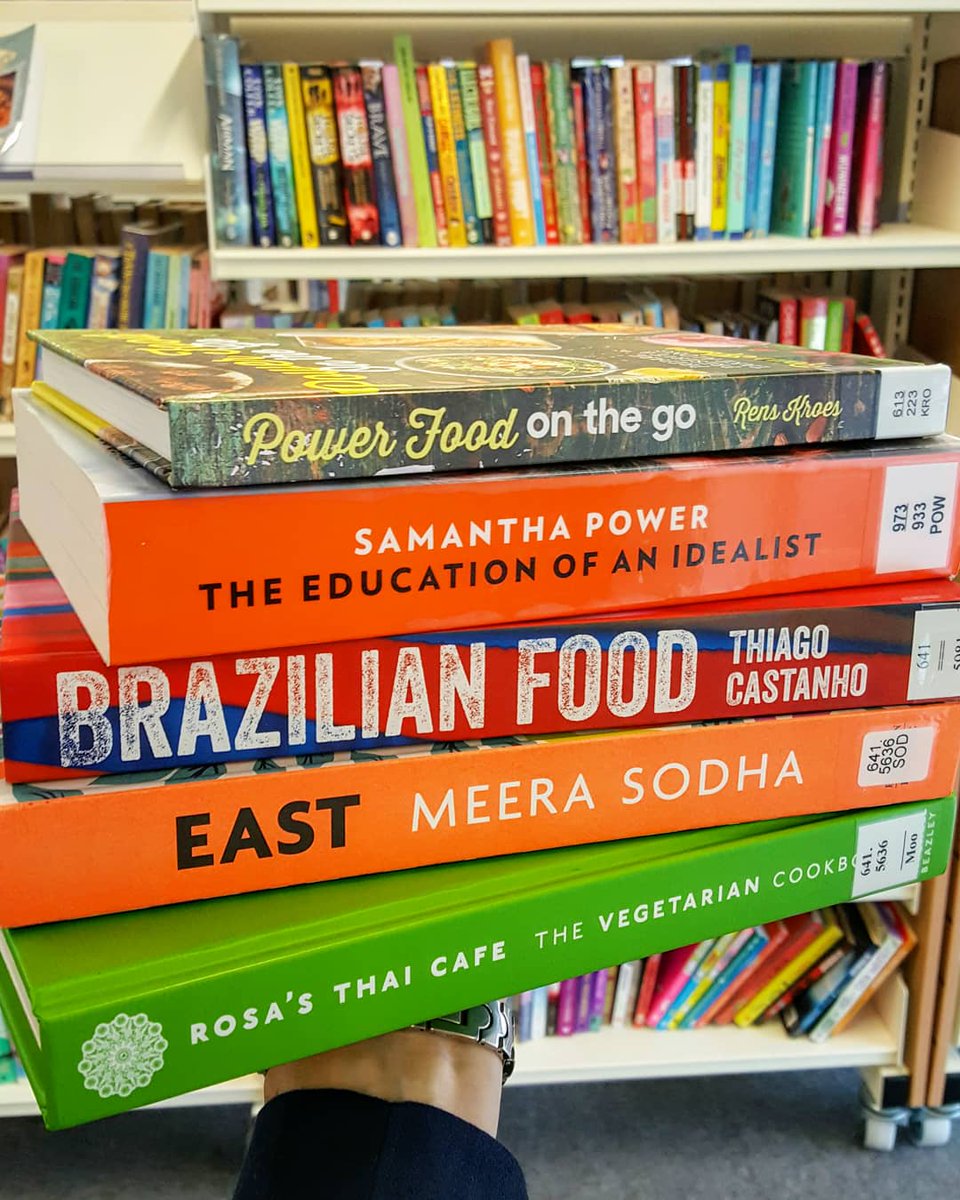 When your local <a href="/corkcolibrary/">Cork County Council Library & Arts Service</a> re-opens and you can get your hands on NEW BOOKS! Looking forward a weekend of reading <a href="/renskroes/">Rens Kroes</a> <a href="/SamanthaJPower/">Samantha Power</a> @rosasthaicafe <a href="/meerasodha/">meera sodha</a> <a href="/thiagocastanho/">Thiago Castanho</a>. #Mitchelstownlibrary