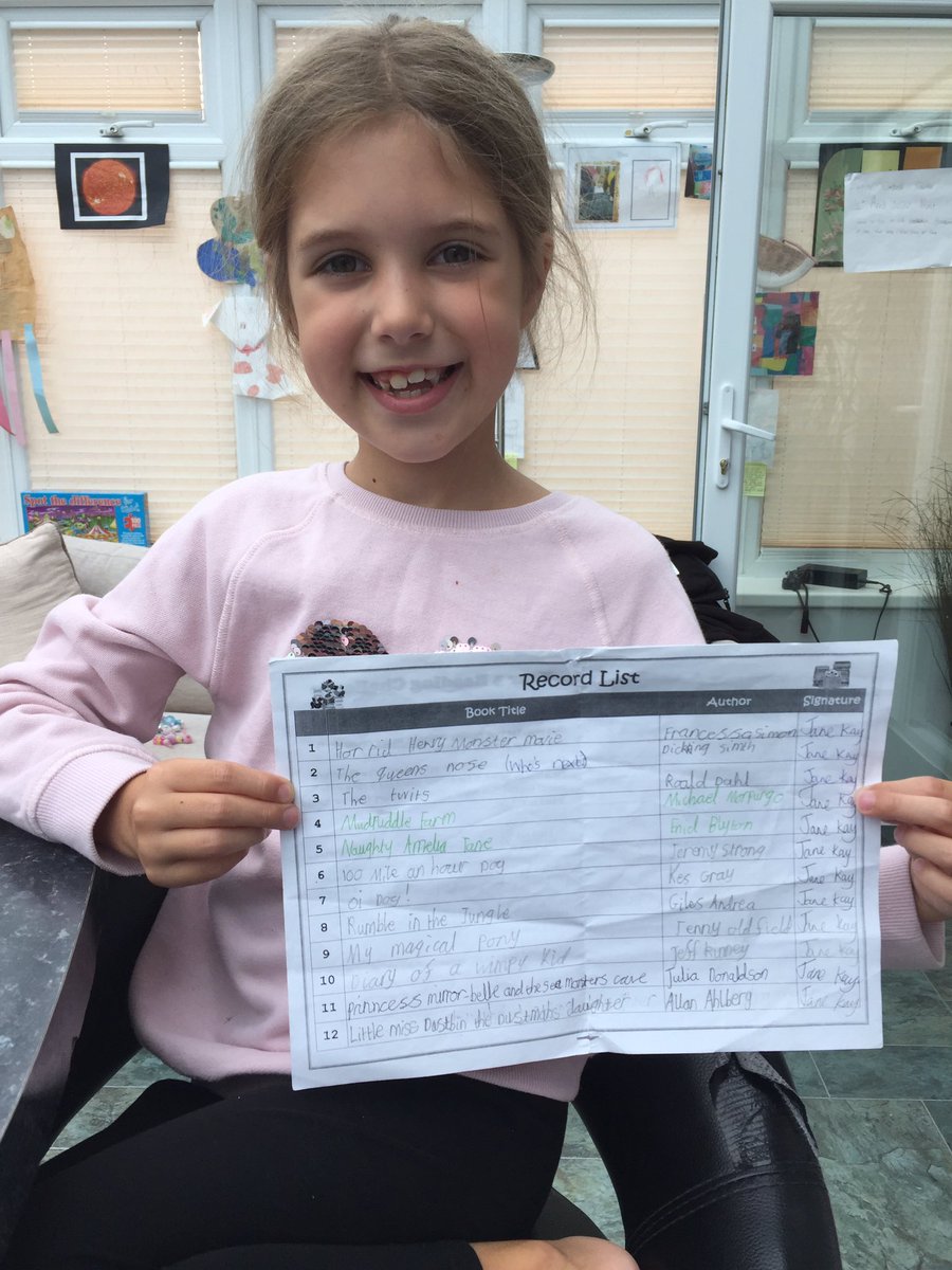 75busagirl's tweet photo. @HollyfieldPri  Ella 3D and Eva 1WN have both finished their reading challenges. 😄 https://t.co/nkfpUCg25H