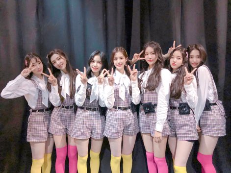 _Weeeklys's tweet photo. have you watch Weeekly stage at 뮤직뱅크 (Music Bank) today? if you haven’t stream it here!

https://t.co/ihlrl4vLyb

#Weeekly #위클리
#이수진 #먼데이 #지한 #신지윤 
#박소은 #조아 #이재희
#We_are #Tag_Me https://t.co/sQckeWdbcN