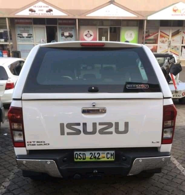 RsAutoDealerSD's tweet photo. I S U Z U 300 DTC
2017 MODEL
156 *** KMS
FULL HOUSE
P.O.E
76931707 / 79931707
#TiniTwitter #DanceWithMeBongoBeats https://t.co/U6XaW6CV3N