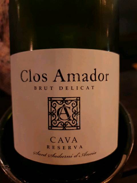 MoreThanBubbles's tweet photo. Stay away from this wine. I'm giving it 1 of 5 stars with the Vivino app https://t.co/eUd03uKgAL https://t.co/dobgIKH8bh