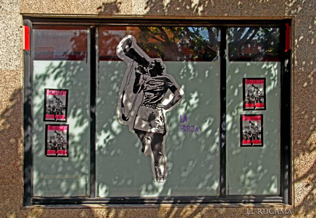 lluisrugama's tweet photo. CRIT A LA LLIBERTAT.
#ruguifoto #projectecels50 #quenoparilamaquina #fotodecarrer #fotoperiodisme #fotoprotesta #fotoart #streeart #streetfoto https://t.co/TdTqJ3c3rx