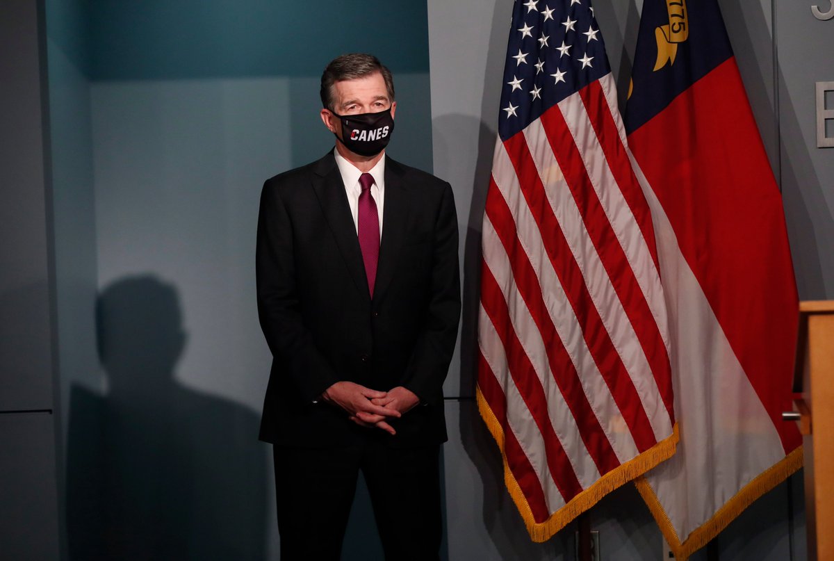 NC_Governor's tweet photo. Wear a mask, save lives. And go @canes. https://t.co/8ULCFUVgpW