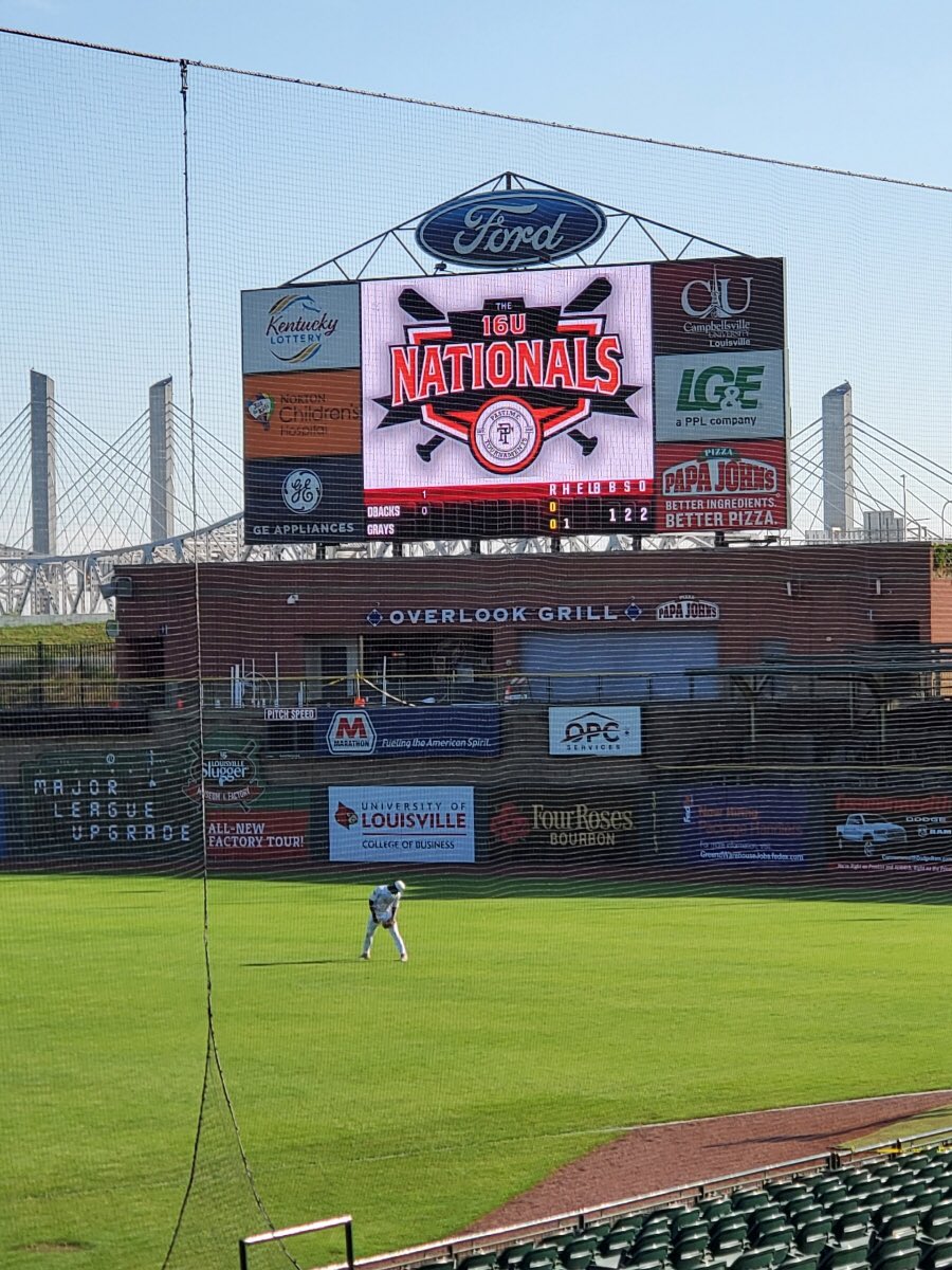 DBacksEliteOrg's tweet photo. Louisville Slugger Field is awesome!!!!!! @PastimeBaseball https://t.co/xBMx863jVa