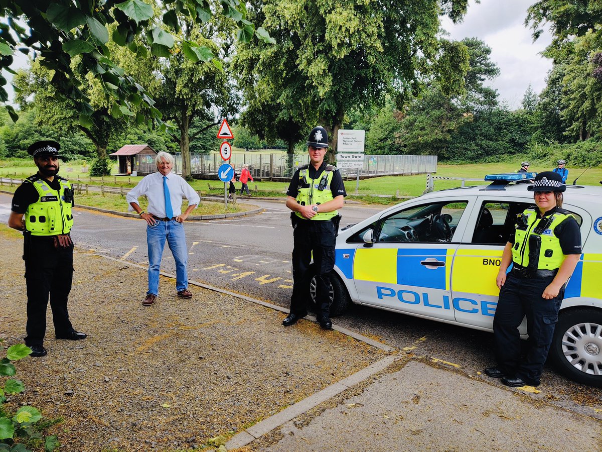Good to catch up with MP Andrew Mitchell at Sutton Park this morning. The park rangers and volunteers have been excellent. We have invited Mr Mitchell to join us for a late shift to get a truer picture of the reality and challenges we often face in policing the park &amp; wider area.