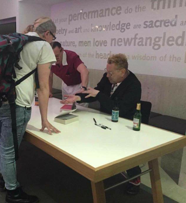 hellz_bell's tweet image. 