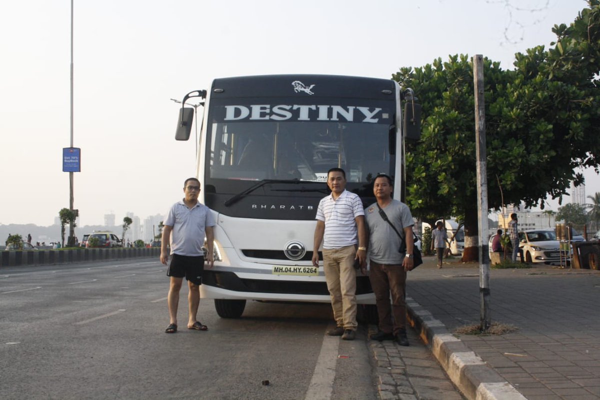 Elvis46473544's tweet photo. #Destiny Bus ngei hian APBYF inkhawmpui neihna hmun Baguio City (Phillipines) min hruai thleng (2019) boruak a nuam hle. https://t.co/U39nfqtsAz