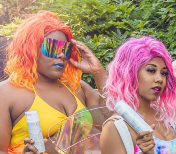 Bokclinical's tweet photo. Adjustment time! Throw your shade with your flawless skin then vogue! lol my vibe at 7am when I drug my friends to do a video shoot wearing colorful wigs and bikinis!
.
.
.
Oh and while you're at it don't forget to cop your unicorn cleanser!

#7am #bts #videoshoot #bikinis #clean https://t.co/5LhPlEedtn