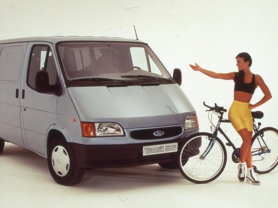 whitehotvans tweet media