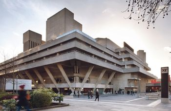 250 front-of-house casual workers at the National Theatre have been made redundant. The organisation has warned it will be many months before it can resume performances bit.ly/3iu6SD5