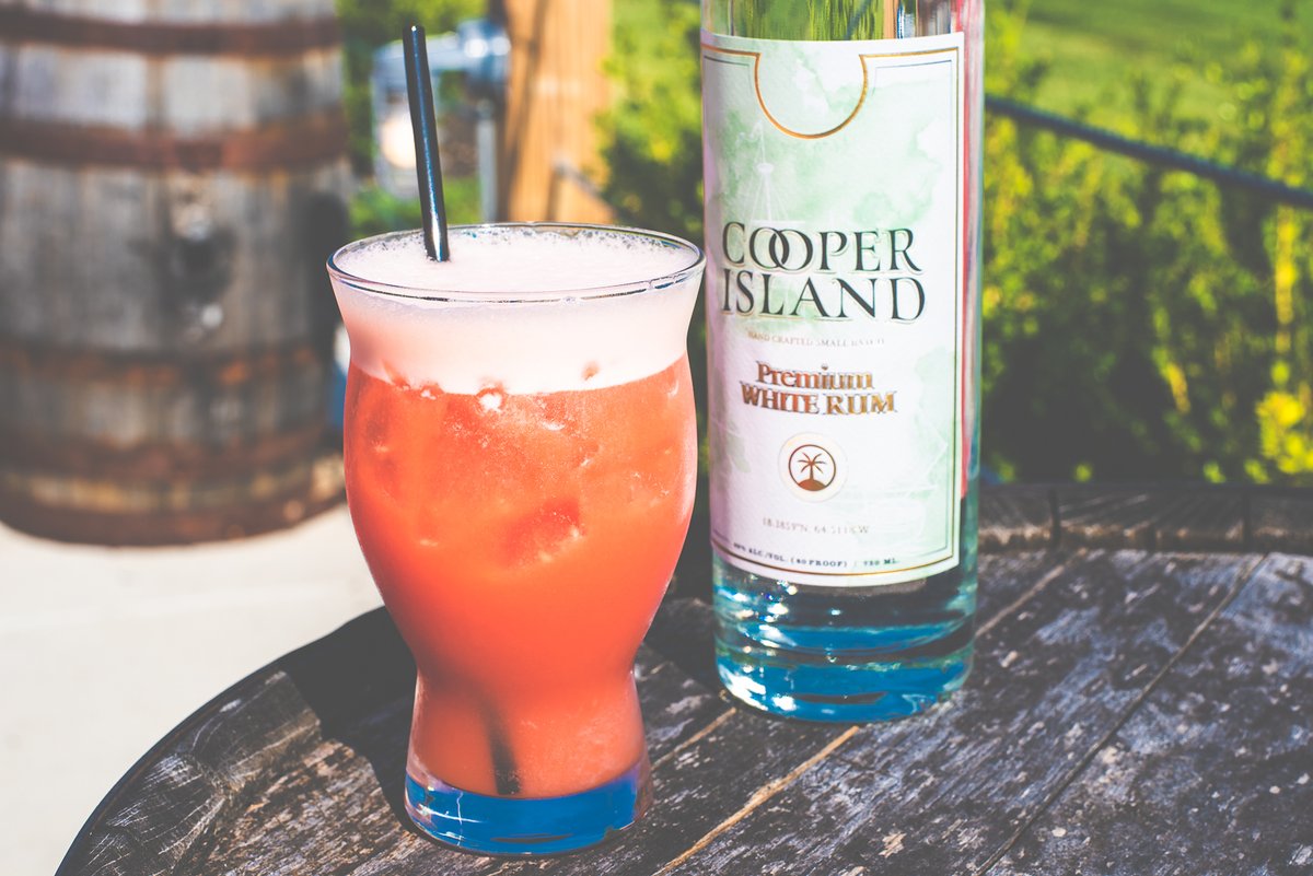CooperIslandRum's tweet photo. With a weekend this hot you owe it to yourself to grab an ice cold Cooper Island cocktail! #cooperislandrum #rum #cocktail #cincinnati https://t.co/F08uafz8Pn