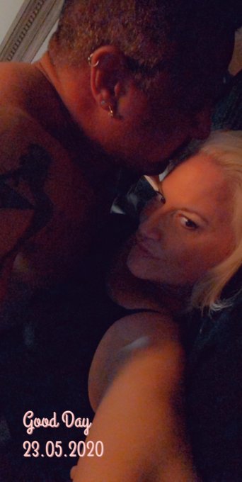 Go to https://t.co/OuxYP0dcJQ to subscribe to the best OF page out there!!! Tons of hot pics and videos