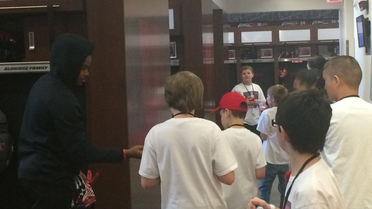 as a 17 year old kid in the locker room while taking a tour with my students. Demari took the time to greet my kids, sign their shirts, and gave out some gloves. That small act led to others, that led to some pretty strong hero worship among that group of students. I