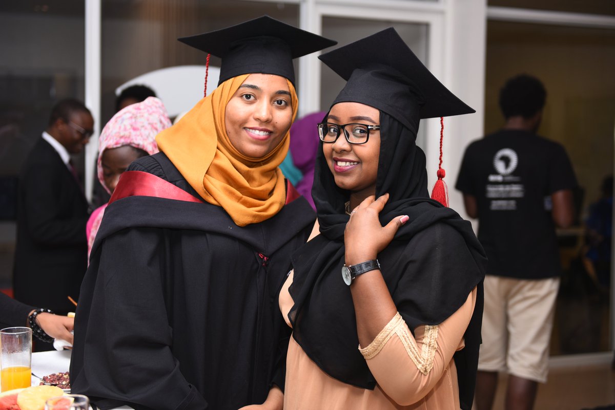 AIMS__Network's tweet photo. Check out how our alumni are offering solutions in different fields!
#AIMSChats
#AIMSWIL
#AfricasEinsteins https://t.co/K4ueLaePIl