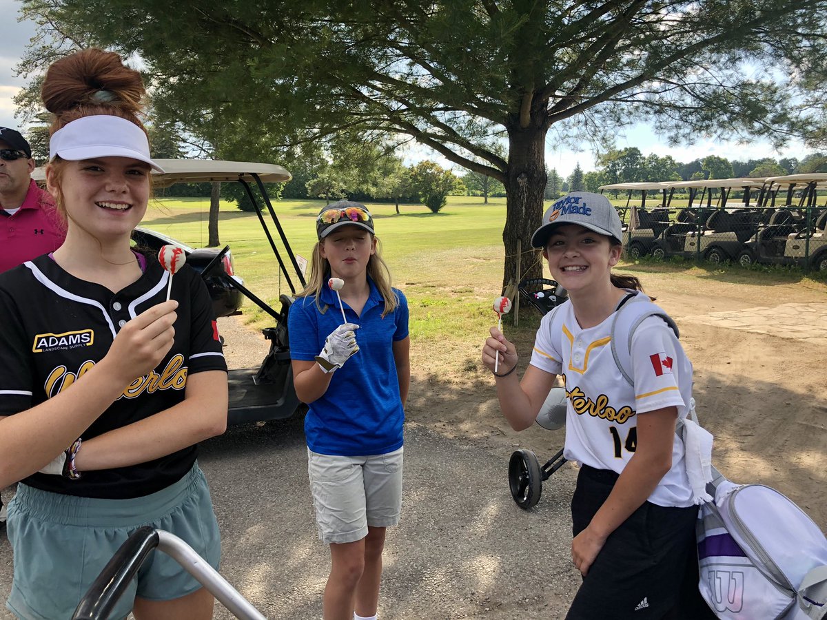 WlooU12Gold's tweet photo. Birthday ball-themed cake pops 🤤 thanks to the Maric fam!  Hope it was a great day “Chewy.” https://t.co/IH3RTeD4Bz