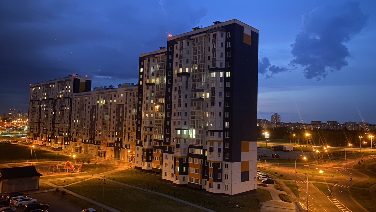 Max_RealReviews's tweet photo. Classic nice summer evening // Просто очень хороший летний вечер // #вечер #лето #город #жизнь #наслаждение #life #evening #city #summer #life #summerevening #photo #photography #фото #iphonephoto #minsk #минск https://t.co/iCdGATzshs