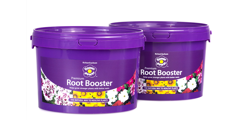 RJGarden's tweet photo. Tune in to @qvcuk
TODAY 9-11am &amp; @mr_plantgeek Show for great offers with @RichardQVC @jackiekabler Don't miss the #FlowerPower Gold Tub &amp; a nearly half-price offer on #RootBooster, plus Richard's Double Action Weedkiller Pack &amp; Multi-Purpose Compost-freshly made on Monday. https://t.co/4rSwUk1R4f