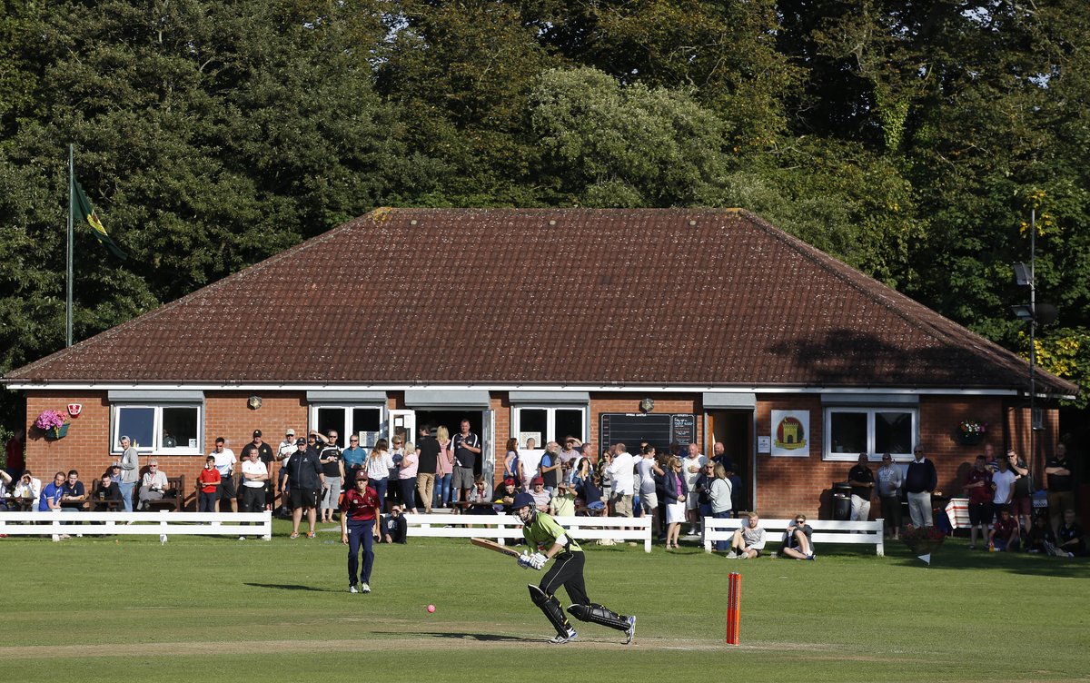 🗣️ The return of recreational cricket 🏏

This evening the news that Clubs, Players &amp; those involved in the recreational game have been waiting for with the Government giving permission for cricket to resume from 11th July

⬇️🏏⬇️🏏⬇️🏏⬇️

somersetcricketboard.co.uk/the-return-of-…

#Cricket