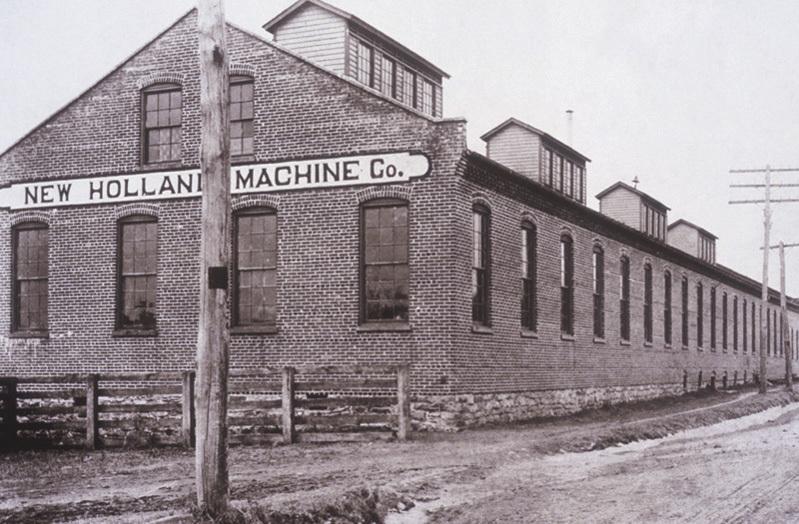 NHAgriculture's tweet image. Happy 4th of July! At 125 years old, New Holland has been around for more than half of our country's history. We are honored to have been founded in the USA! #FourthofJuly #July4th #Happy4thofJuly