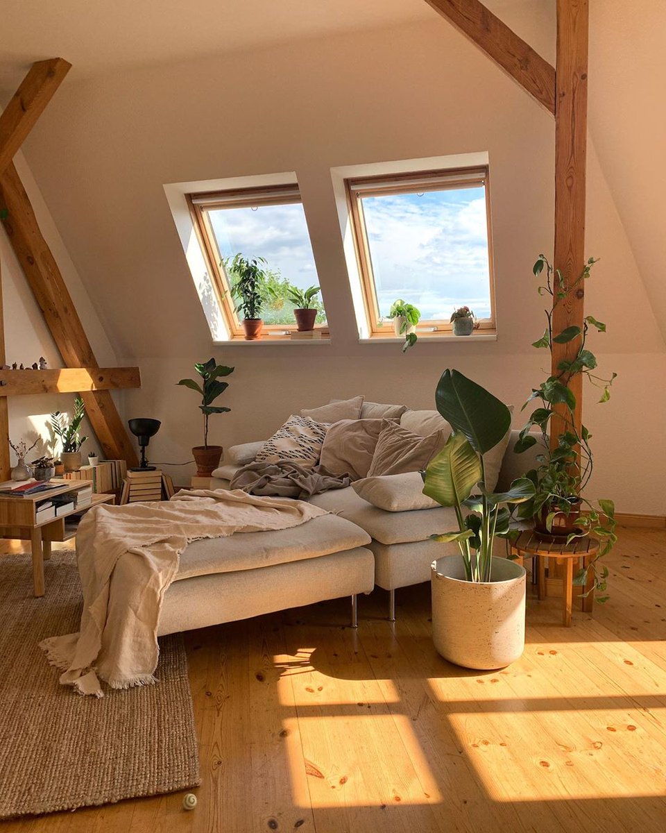 RoomPornCo's tweet photo. Living room inspo for the weekend https://t.co/BvyYzhuMdM