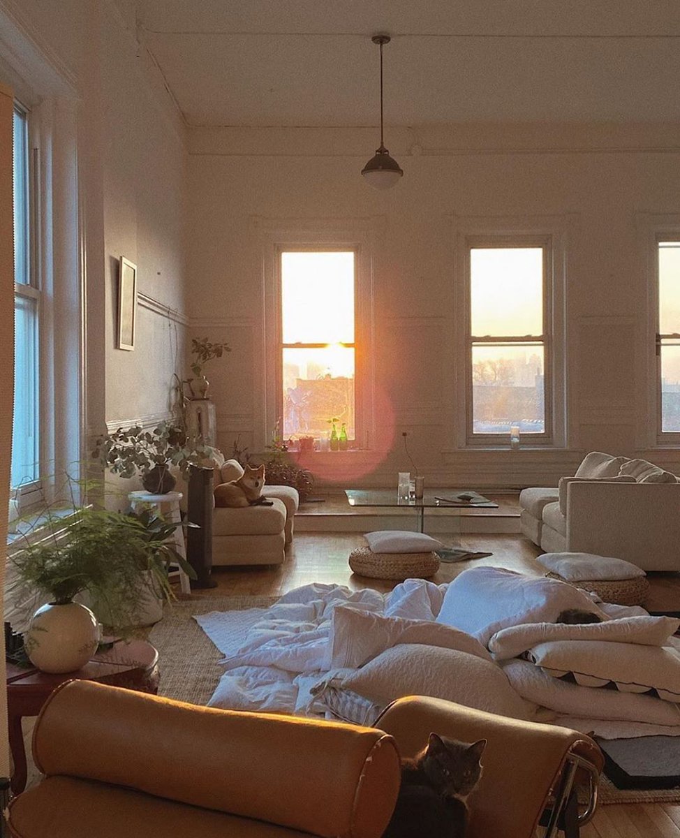 RoomPornCo's tweet photo. Living room inspo for the weekend https://t.co/BvyYzhuMdM