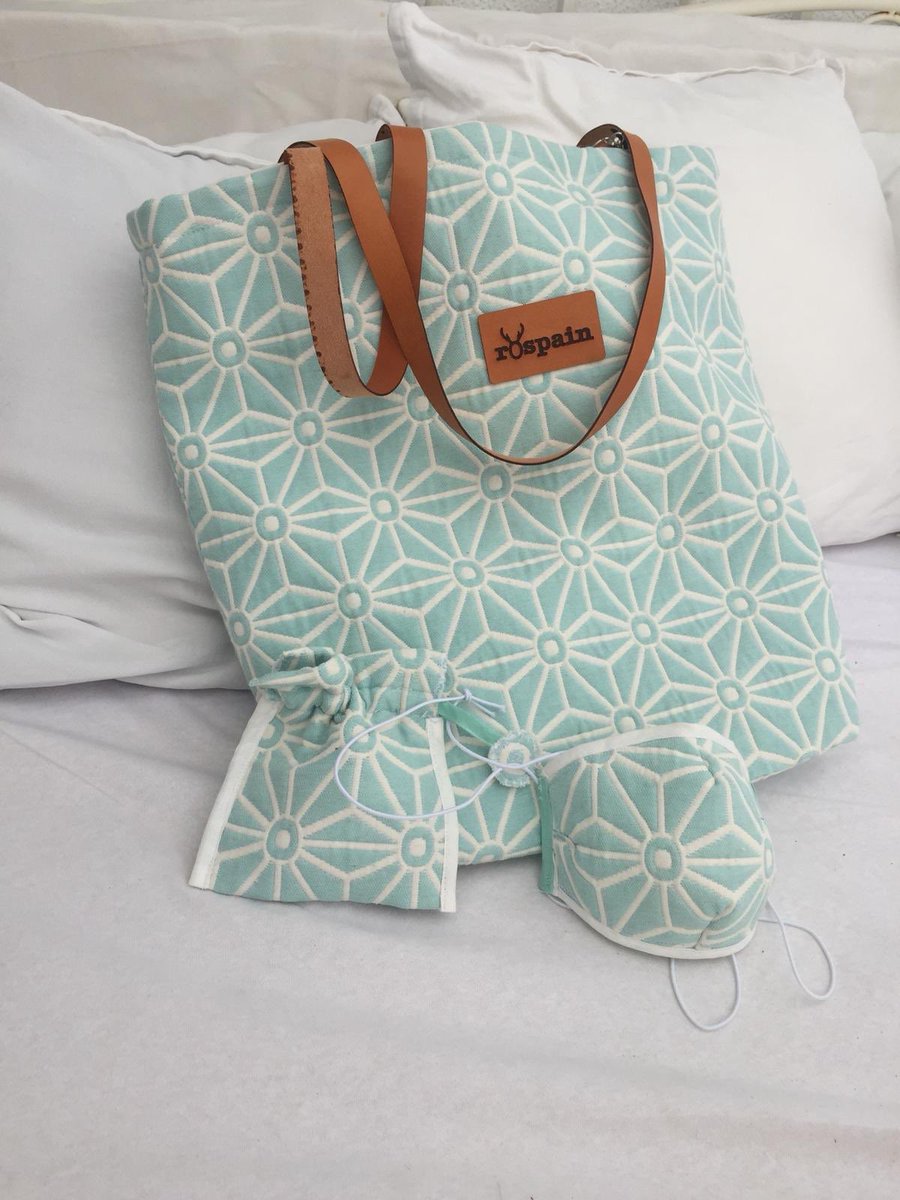 Seguimos Sumando 🔝 🚚📦🇪🇸@bolsos_ro #artesanales #edicioneslimitadas <a href="/ConchiDelAmor/">Conxy M.López 🩷 🏳️‍⚧️</a> <a href="/GyMbyPepelu/">Gastronomía y Moda</a> @lucy_perezc <a href="/PepeluArteSacro/">Pepelu G&M</a> <a href="/AnaPatricia_GC/">Ana Patricia G. C.</a> <a href="/QueridasFashion/">QueridasFashionistas | #HashtagTeam 💥🚀</a> <a href="/m_ontoba/">Maria</a> <a href="/trendencias/">Trendencias</a> <a href="/ruthamaya171/">ℝ𝕦𝕥𝕙 𝔸𝕞𝕒𝕪𝕒</a> <a href="/AM_modadelSur/">Andalucía de Moda</a> <a href="/OrgullodeMalaga/">Orgullosos de Málaga</a> <a href="/CharoRedondo2/">Charo Redondo</a> <a href="/flashmodainout/">FLASH MODA IN&OUT</a>