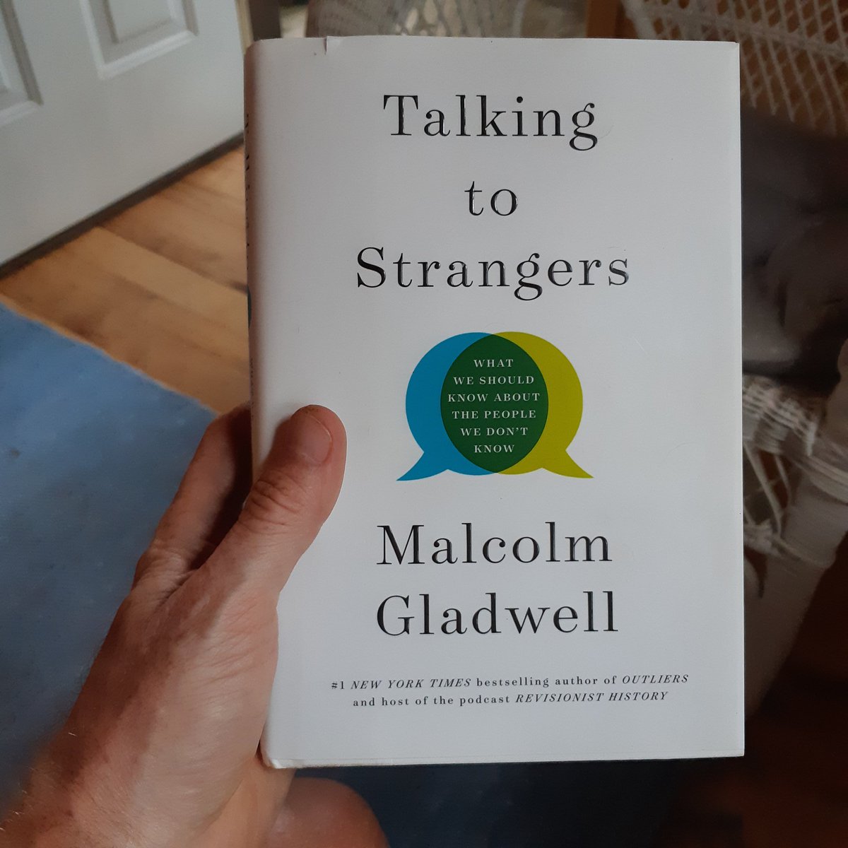 stevefleck's tweet photo. Cottage reading continues. Now onto @Gladwell's "Talking to Strangers". 100 pages in - Good grief! When Malcolm wrote this last year, did he know what was going to happen this year?? #books #cottagereading #mustread https://t.co/82IgHd6YwN