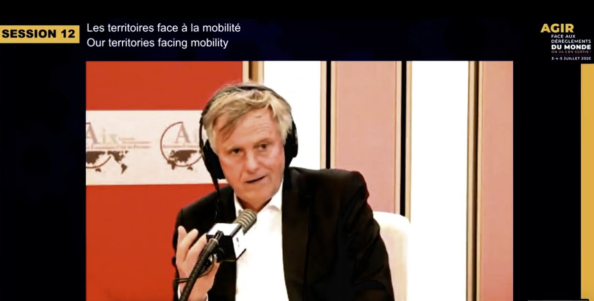 Territoire et mobilité, la réponse de <a href="/WeberRemy/">Rémy Weber</a> à #AixEnScene : « Notre responsabilité collective, celle de <a href="/LaBanquePostale/">La Banque Postale</a> en tout cas, c’est l’équité dans l’accès aux services, comme un service minimum d’attractivité des territoires. » #BanqueCitoyenne