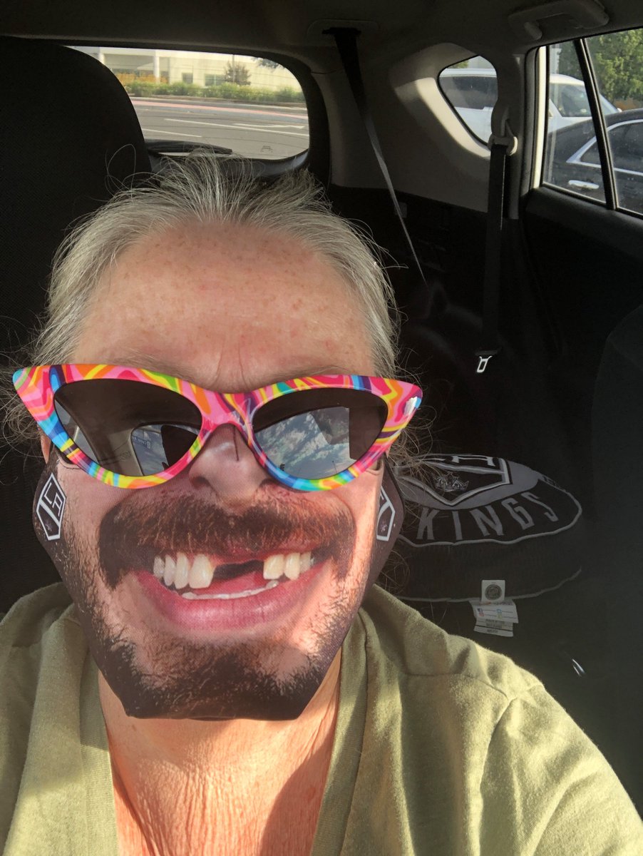 WeAreAllKings's tweet photo. Enjoying your LA Kings mask? Let us know! Take a photo in your mask and tag us for a chance to be featured. 🌟 

We’re all one team. Wear a mask. Slow the spread. ❤️ https://t.co/qNiVEn7cfN