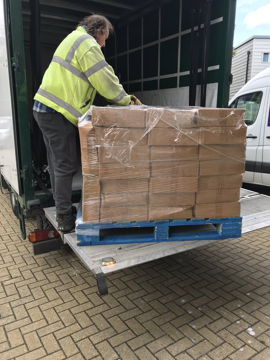 londark_ltd's tweet photo. Nationwide wholesale of black #binbag #refusesack #binliner 🇬🇧 https://t.co/NCvIesACAb
