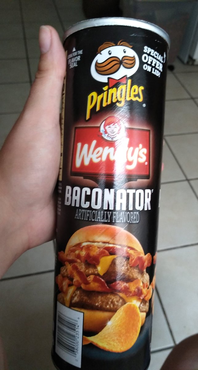 hrinct's tweet photo. Highly debating whether it's socially acceptable to buy mass quantity of these... They are amazing and need to become a permanent Pringle selection. @Pringles @Wendys https://t.co/Wynf44piVk