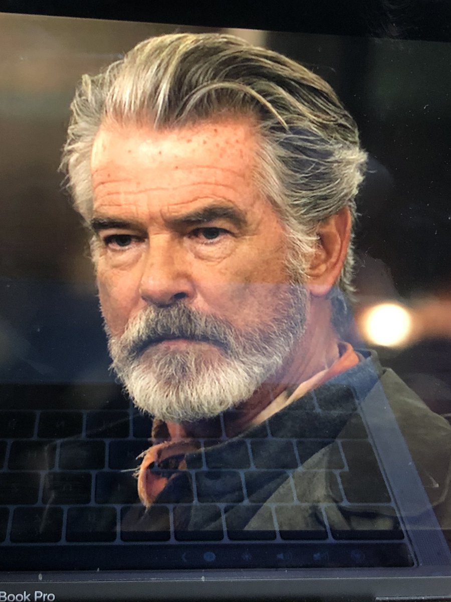 fuchs pale on twitter das ist nicht mehr witzig wie unglaublich gut pierce brosnan im alter aussieht