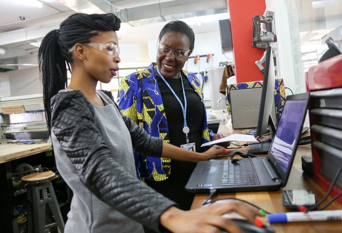 Do you work with the #youth in sub-Saharan #Africa? 
<a href="/DigiSoc_ODI/">ODI's Digital Societies</a> and <a href="/pdaghana/">PDA Ghana</a> — our partners — are launching a consultation to hear how young people are using #tech in #activism, #education the #economy, #innovation and #finance.
✍️ Register by 8 July 👉 bit.ly/30Pju1n