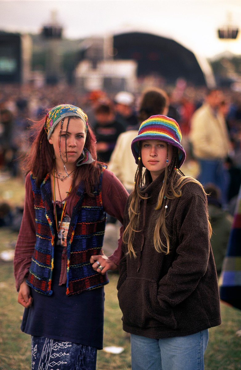 Así de mágico era Glastonbury en los años 90 bit.ly/2C3pAkx
